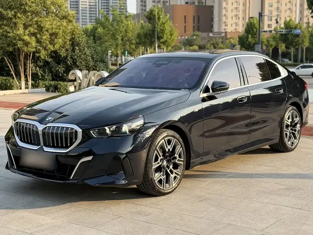 BMW 5 Series 2024 530Li Premium M Sport Package