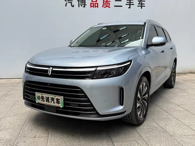AITO Wenjie AITO M7 2024 1.5T AWD Plus 5-Seater