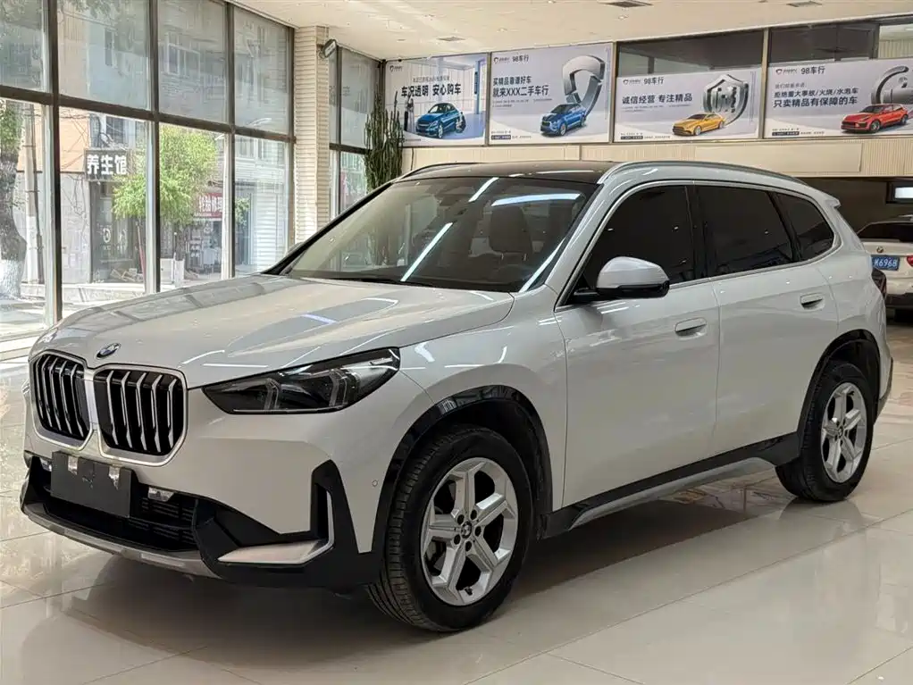 BMW X1 2023 sDrive20Li X Design Package