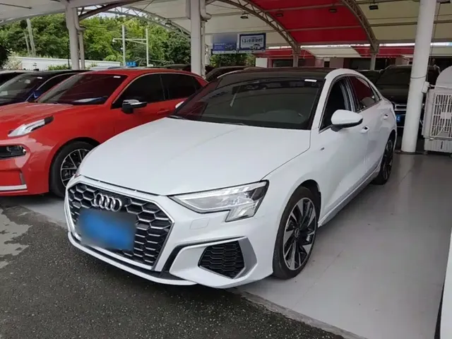 Audi A3 2024 Model A3L Limousine 35 TFSI Fashion Sport