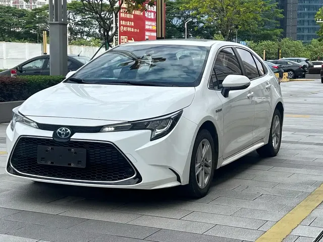 Toyota Levin 2022 Dual Engine 1.8H E-CVT Luxury Edition