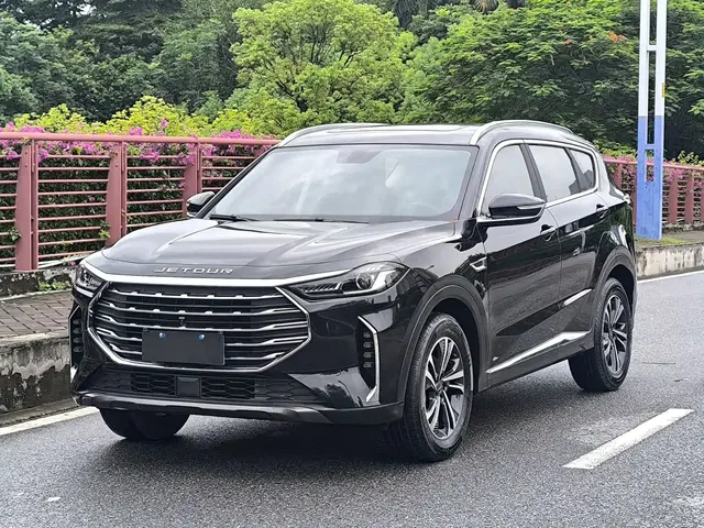 Jetour X70 PLUS 2021 1.5T DCT Mountain 5-Seater