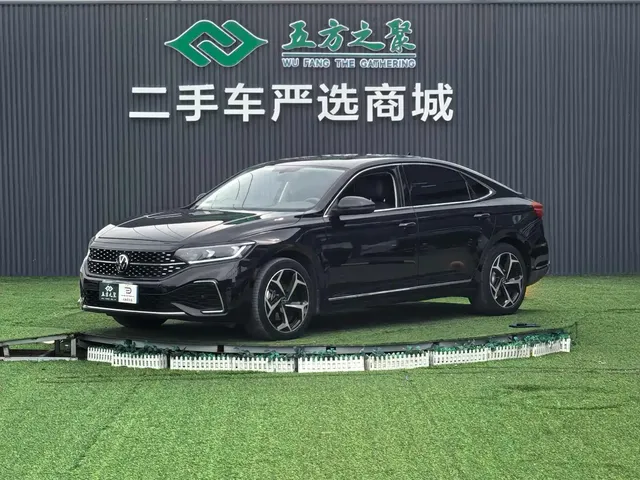 Volkswagen Passat 2024 380TSI Elite Edition