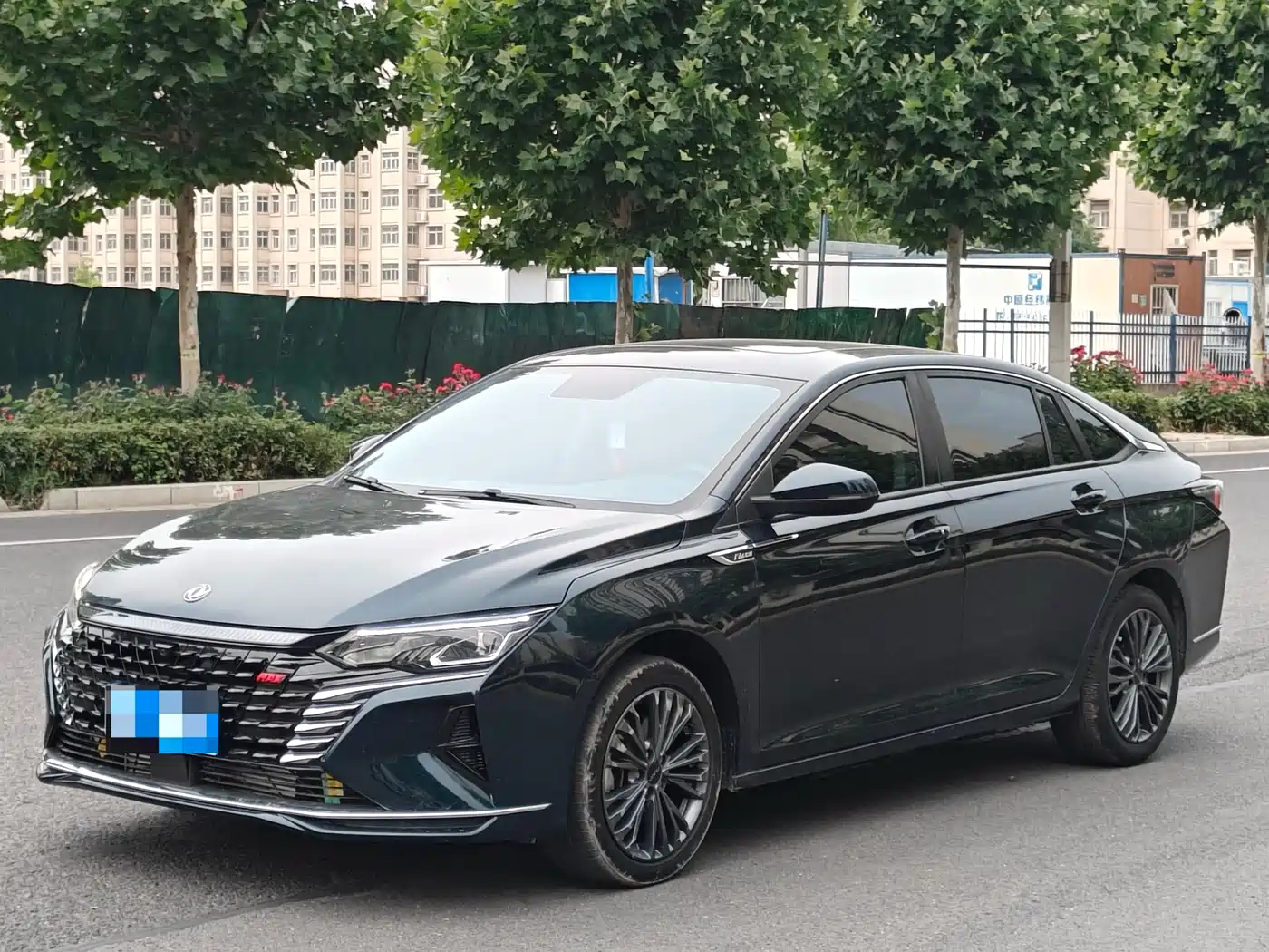 Dongfeng Aeolus Yixuan MAX 2021 1.5T Extraordinary Cute Dad Edition