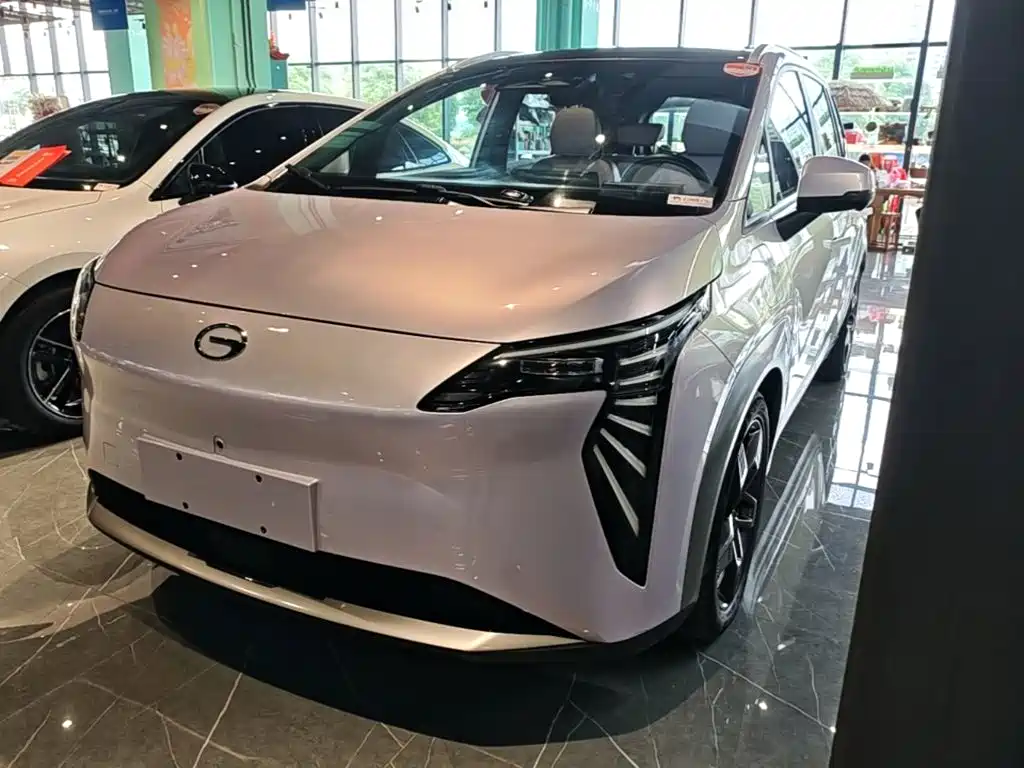 Aion Y 2022 Plus 70 Tech Edition