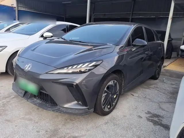 MG 4 EV 2023 415km Overseas Champion Executive Edition