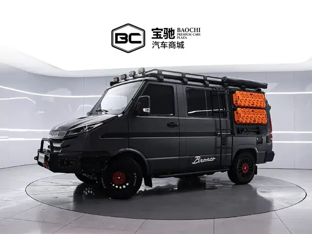 Iveco Daily 2023 2.5T A35M1 Short Wheelbase Medium Roof Dual Tire Sliding Door 5-9 Seater