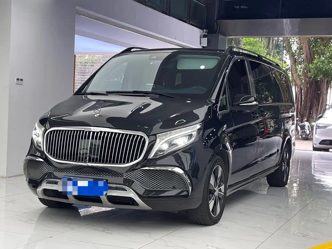 Mercedes-Benz V-Class 2021 V 260 L Long Wheelbase Premium Edition
