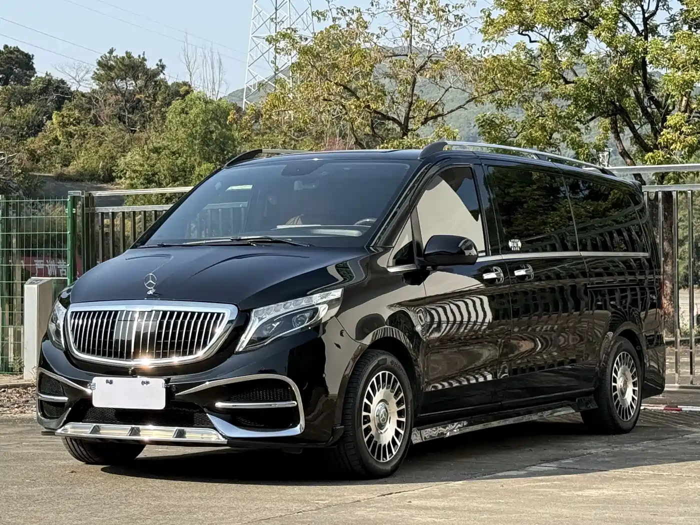 Mercedes-Benz Vito 2021 2.0T Business Edition 7-seater