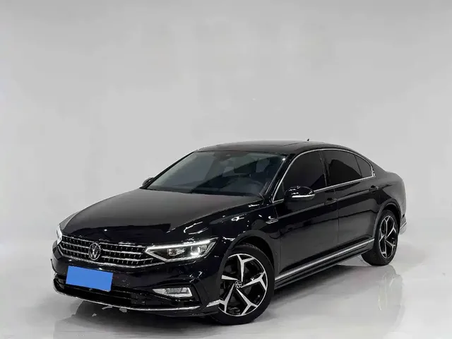 Volkswagen Magotan 2023 Model 2 Million Commemorative Edition 330TSI DSG Luxury