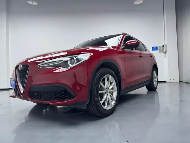 Alfa Romeo Stelvio 2020 2.0T 280HP Luxury Edition