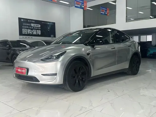 Tesla Model Y 2024 Long Range AWD