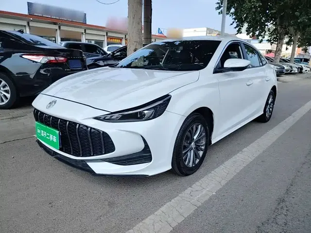 MG 5 2025 180DVVT Global Luxury Edition