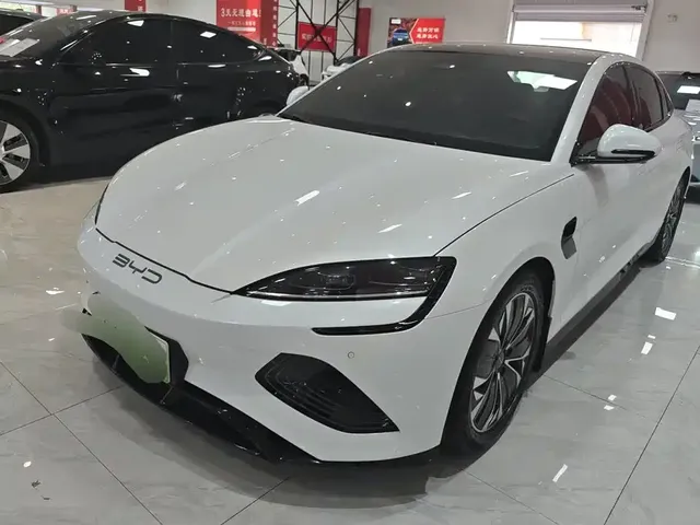 BYD Seal 2022 550km Standard Range RWD Premium
