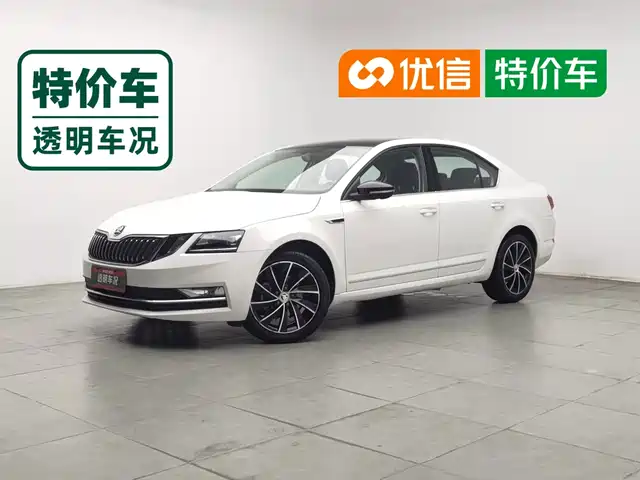 Škoda Octavia 2018 TSI280 DSG Luxury Edition