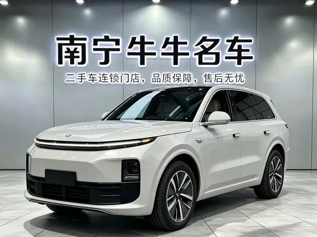 Li Auto L6 2024 Pro