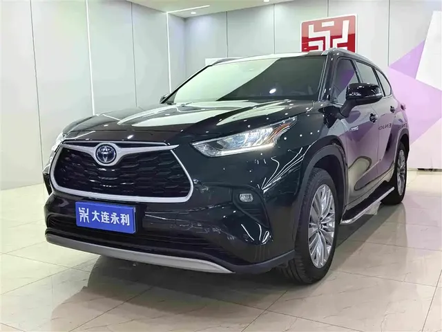 Toyota Highlander 2023 2.5L Smart Hybrid Dual Engine AWD Luxury 7-Seater
