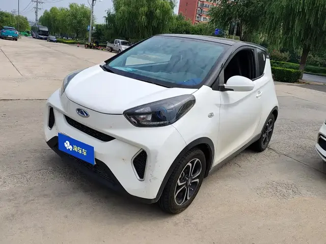 QQ New Energy Little Ant 2019 4-Seater Smart Enjoy Edition 35kWh
