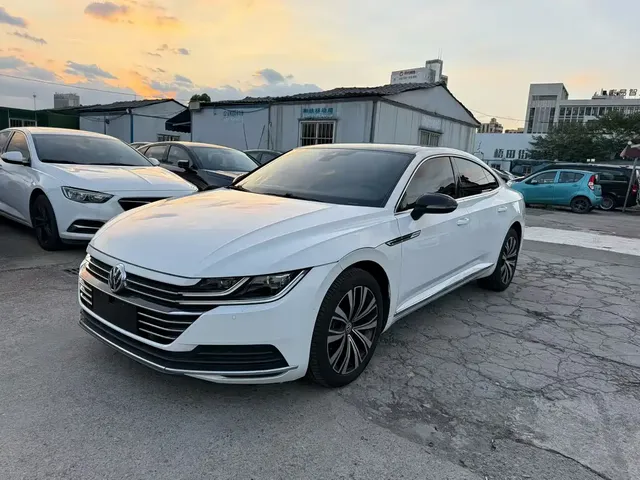 Volkswagen FAW-Volkswagen CC 2020 330TSI Glamour Version China VI