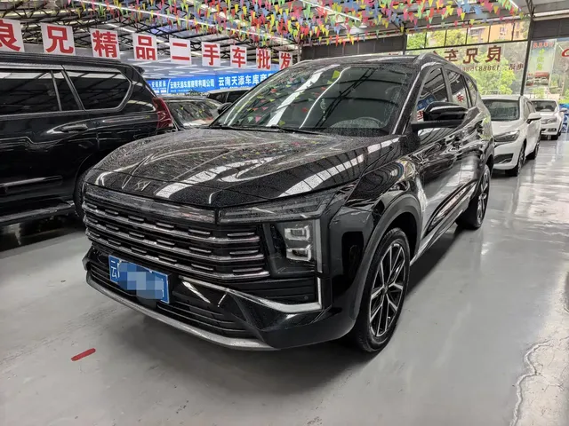 Sehol X8 PLUS 2023 1.5TGDI DCT Exclusive Version 7-seater