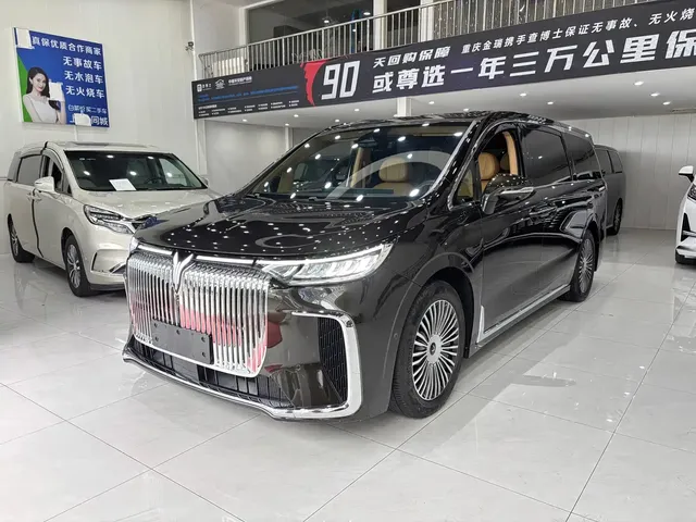 Voyah Auto Voyah Dreamer 2025 PHEV 4WD Kunpeng Premium Edition