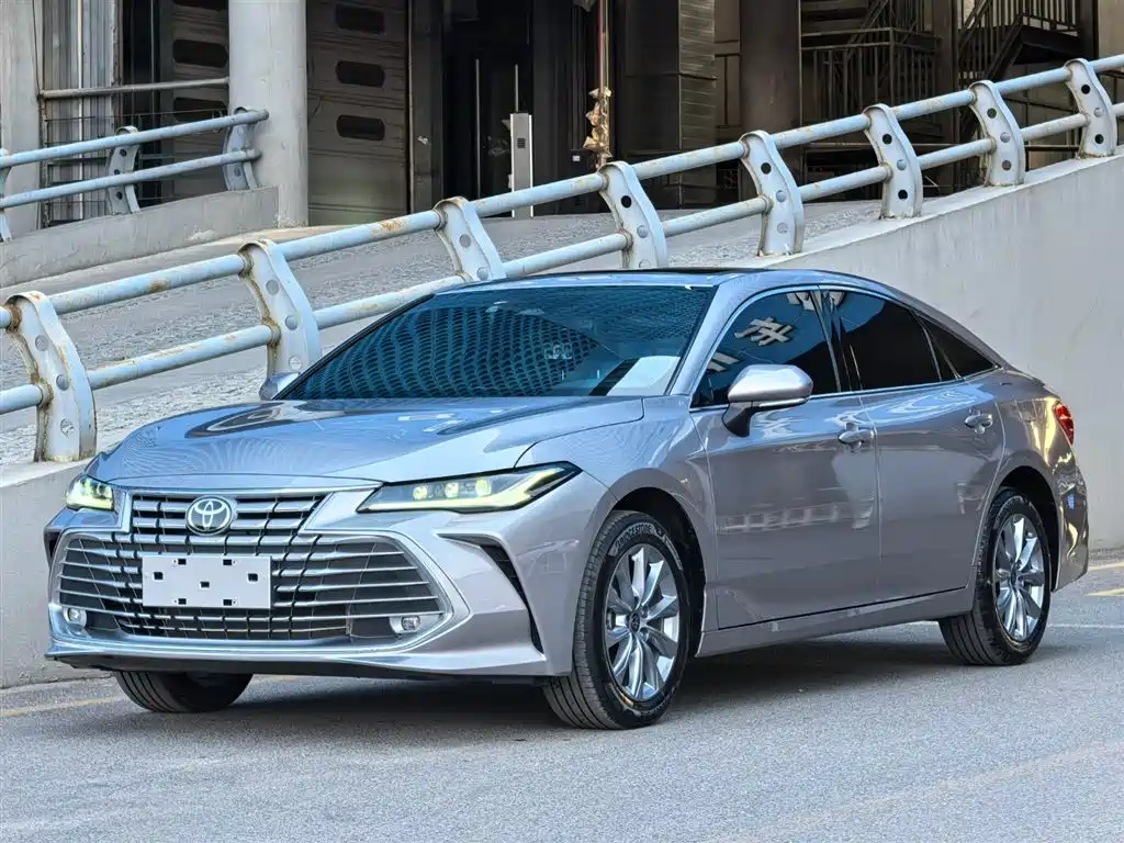Toyota Avalon 2024 Model 2.0L Progressive Edition