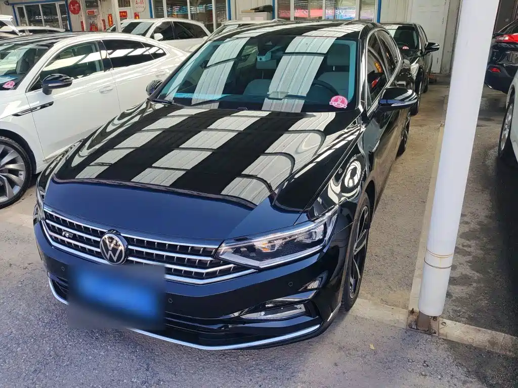 Volkswagen Magotan 2025 Facelift Public Edition 330TSI DSG Luxury