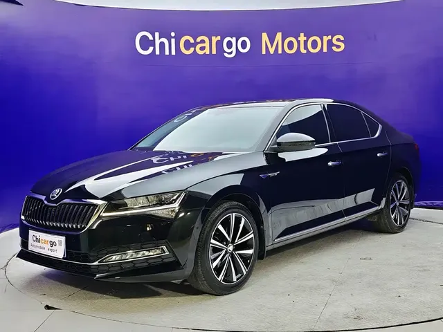 Škoda Superb 2023 Facelift TSI280 DSG Premium Edition