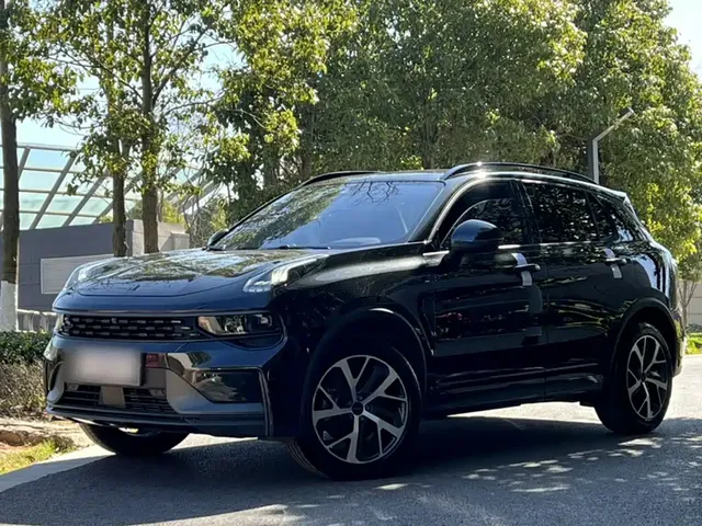 Lynk & Co 01 2021 2.0TD AWD Halo Sport