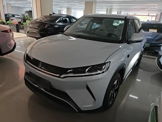 BYD Yuan UP 2025 Smart Drive Edition 401KM Leading Type