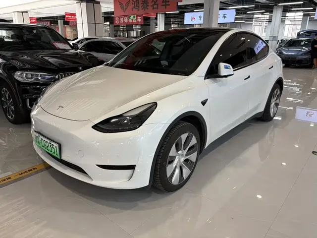 Tesla Model Y 2022 Facelift Rear-Wheel Drive Version