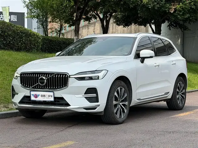 Volvo XC60 2023 B5 AWD Smart Elite Luxury
