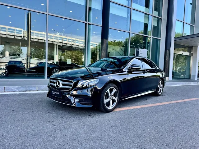 Mercedes-Benz E-Class 2018 E 200 L Sport 4MATIC