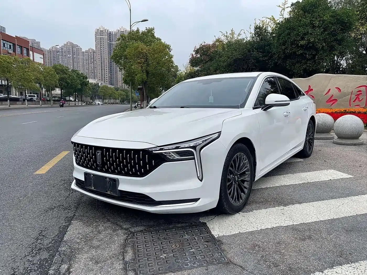 Besturn B70 2023 Model 3rd Gen 1.5T Automatic Joy 70th Anniversary Edition