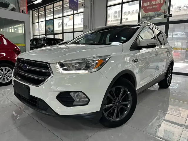 Ford Kuga 2019 EcoBoost 180 2WD Platinum Wing Edition China VI