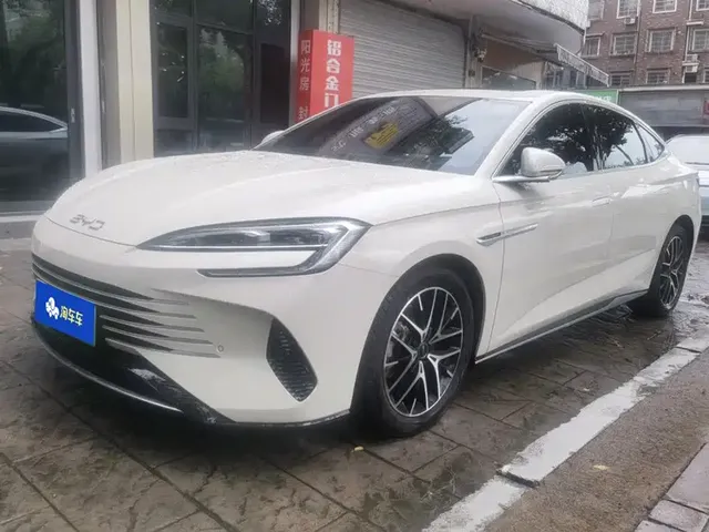 BYD Seal 2024 Glory Edition DM-i 1.5L 121km Luxury