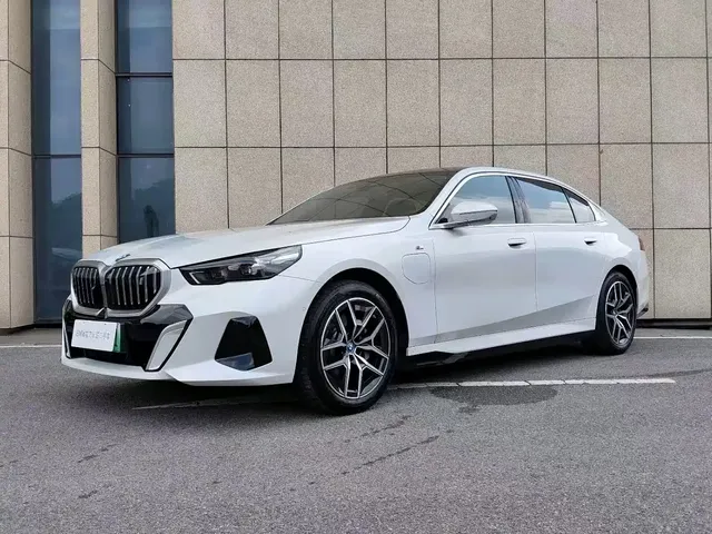 BMW i5 2025 eDrive 40L M Sport Package