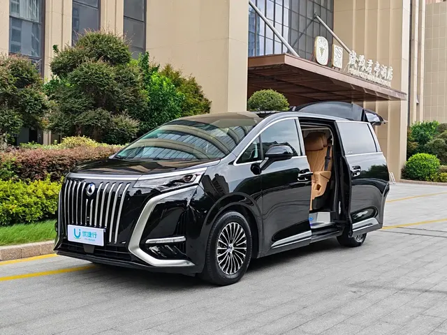 Denza D9 2024 EV 620 Premium