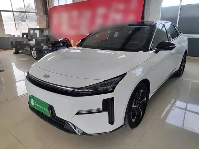 Geely Galaxy L6 2024 125km PLUS Soaring Dragon Edition