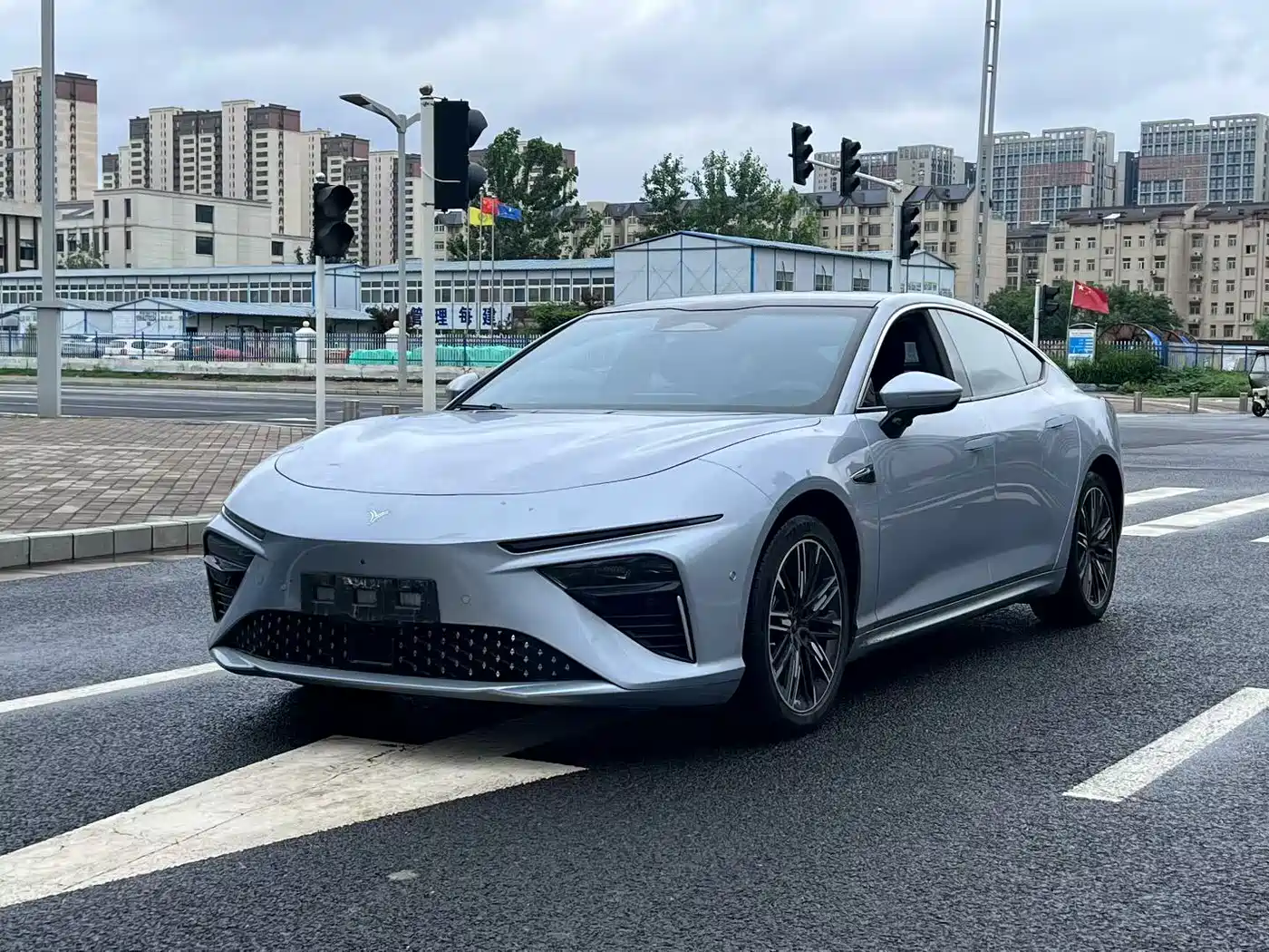 Nezha Auto Nezha S 2022 Model Pure Electric 715km RWD Medium Edition
