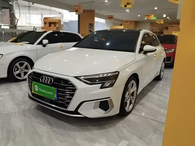Audi A3 2023 Sportback 35 TFSI Fashion Elegance