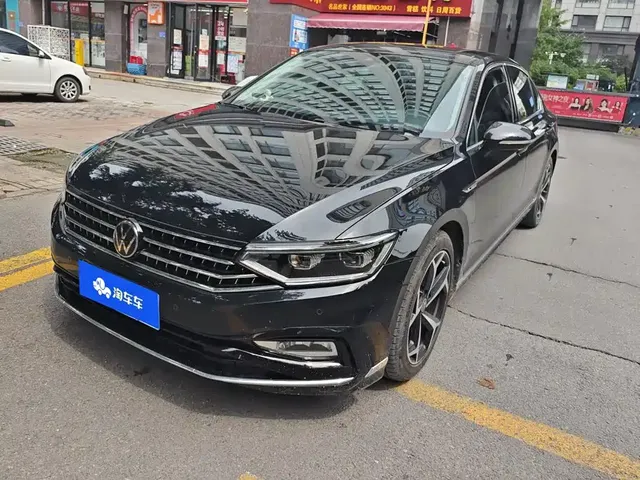 Volkswagen Magotan 2023 Model 2 Million Commemorative Edition 330TSI DSG Luxury