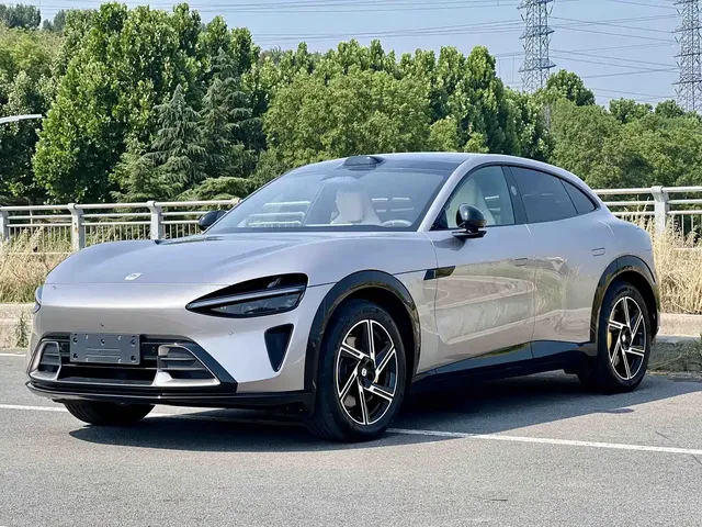 Xiaomi Auto Xiaomi YU7 2025 Extended Range RWD Edition