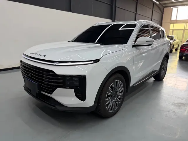 Jetour X70 PLUS 2025 1.5T Luxury Edition 5-Seater