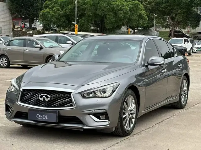 Infiniti Q50L 2018 2.0T Premium Edition (China VI)
