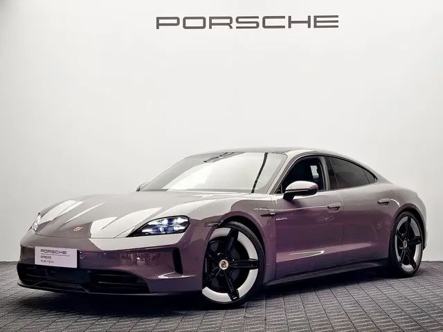 Porsche Taycan, 2025