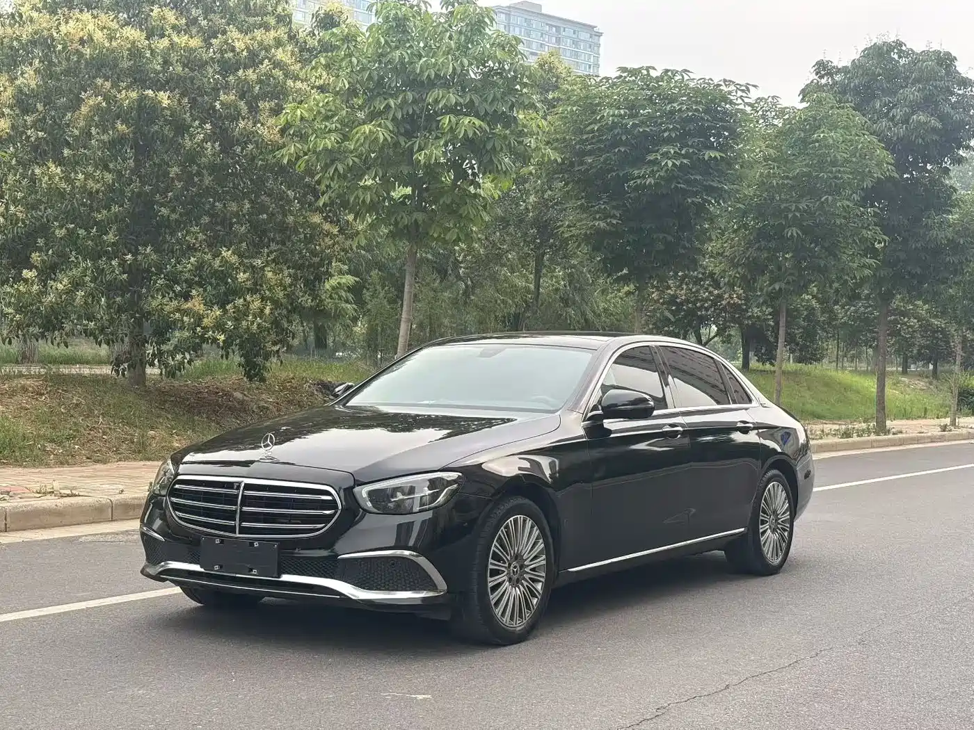 Mercedes-Benz E-Class 2022 Model Facelift II E 260 L Sport