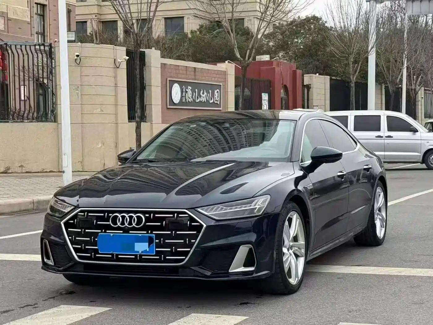 Audi A7L 2022 45 TFSI S-line Future Dream Edition