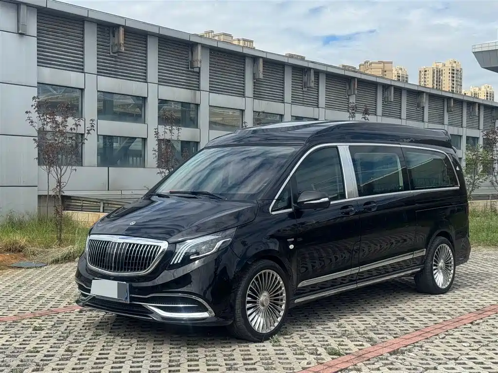 Mercedes-Benz Vito 2021 2.0T Business Edition 7-seater