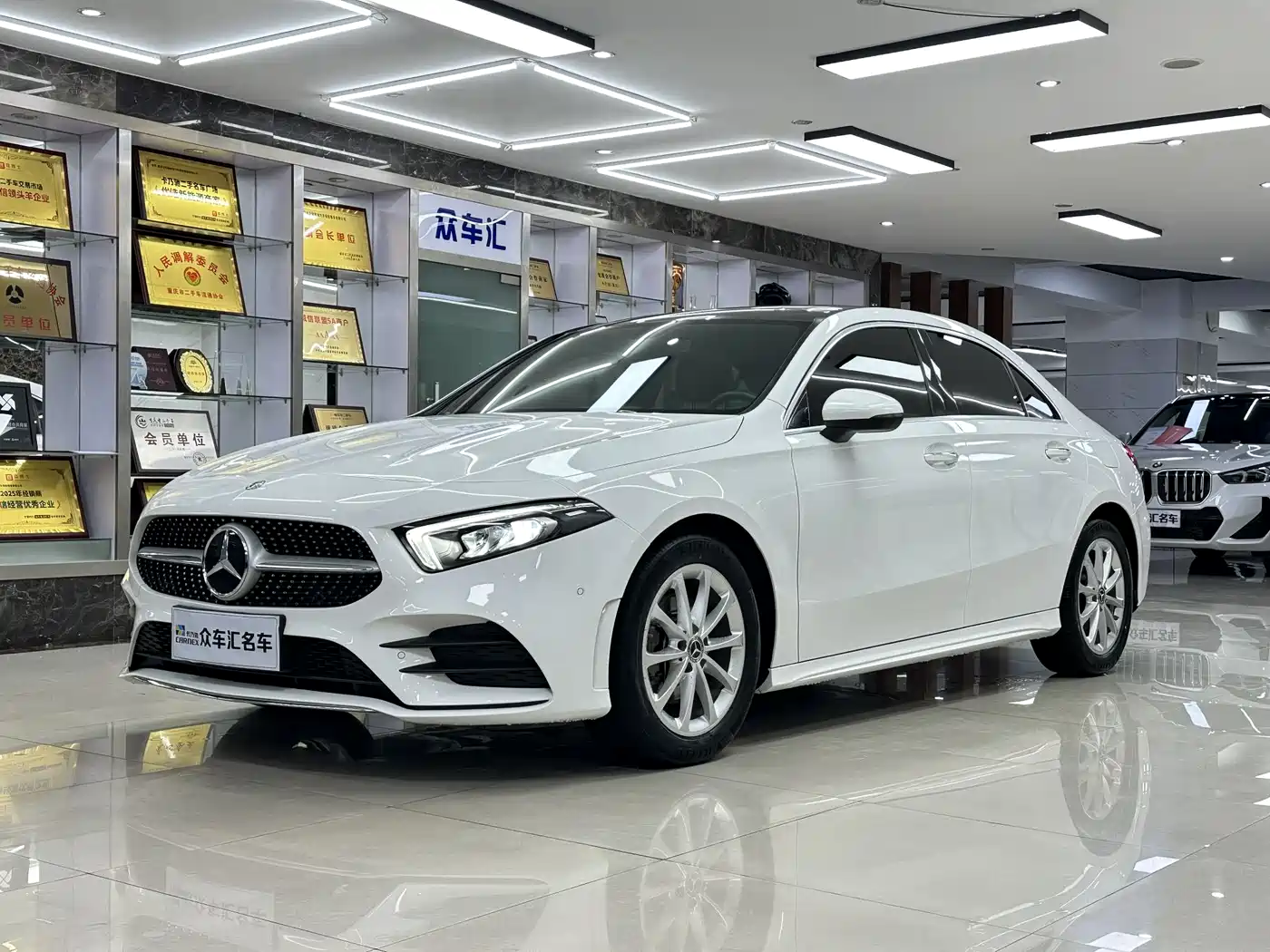 Mercedes-Benz A-Class 2020 Facelift A 200 L Sport Sedan Fashion
